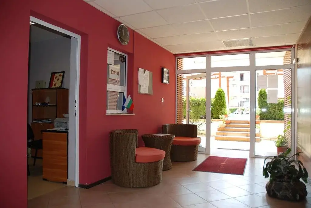 Несебр: Sunny House Family Complex