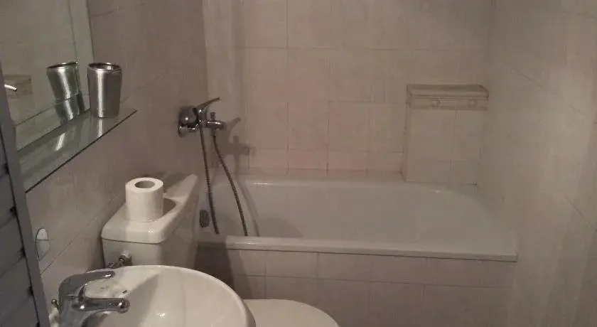 Русе: National Hotel