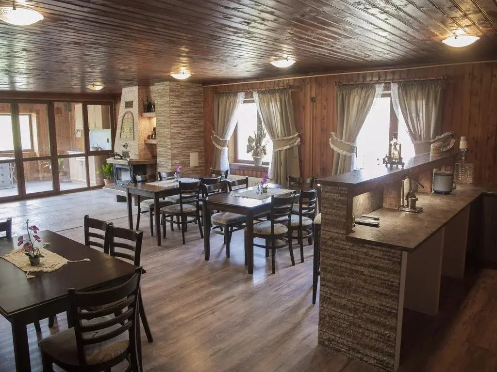 Боженци: Guest House Balkanski Kat