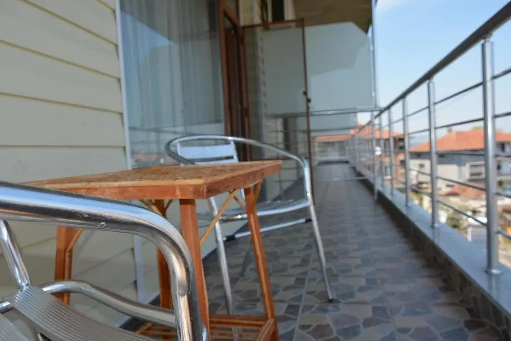 Обзор: Guest House Dora