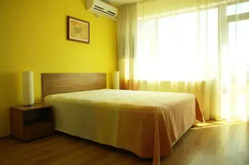 Приморско: Guest House Sany