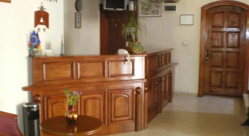 Видин: Hotel Angelov Han