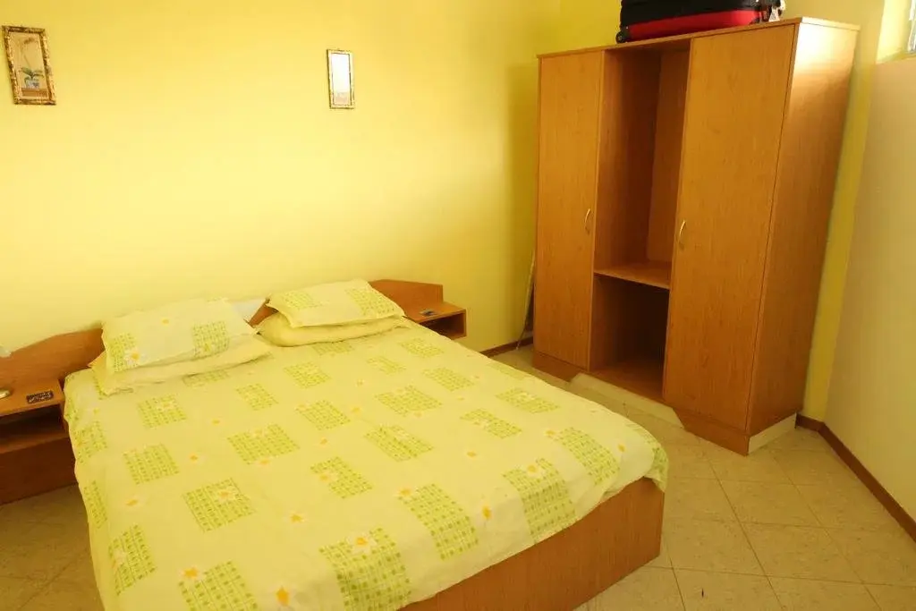 Солнечный берег: Menada Alfa Apartments