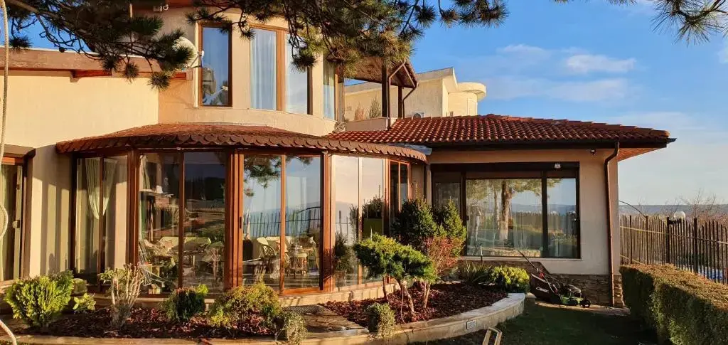 Балчик: Sunny House Izgrev