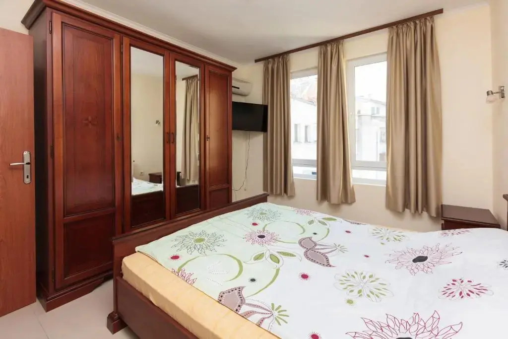 Бургас: Apartment Patriarh Evtimiy