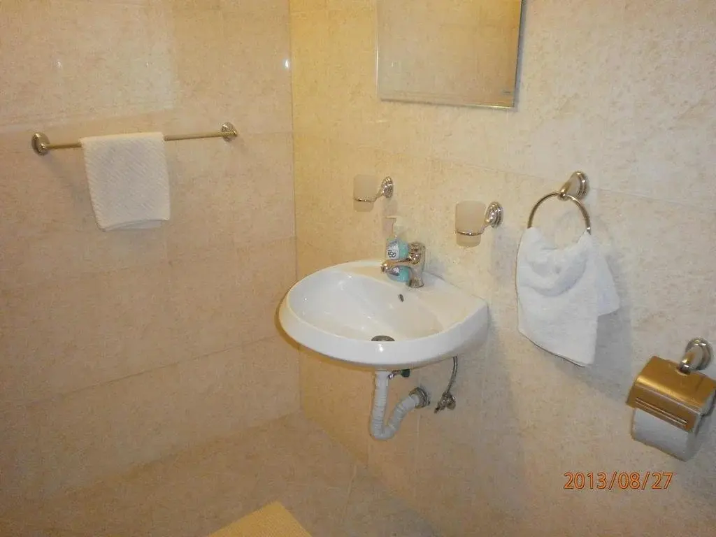 Царево: Hotel Rohi