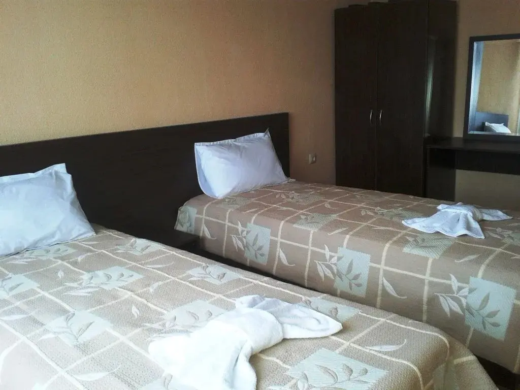 Солнечный берег: Balkan Express Guest House
