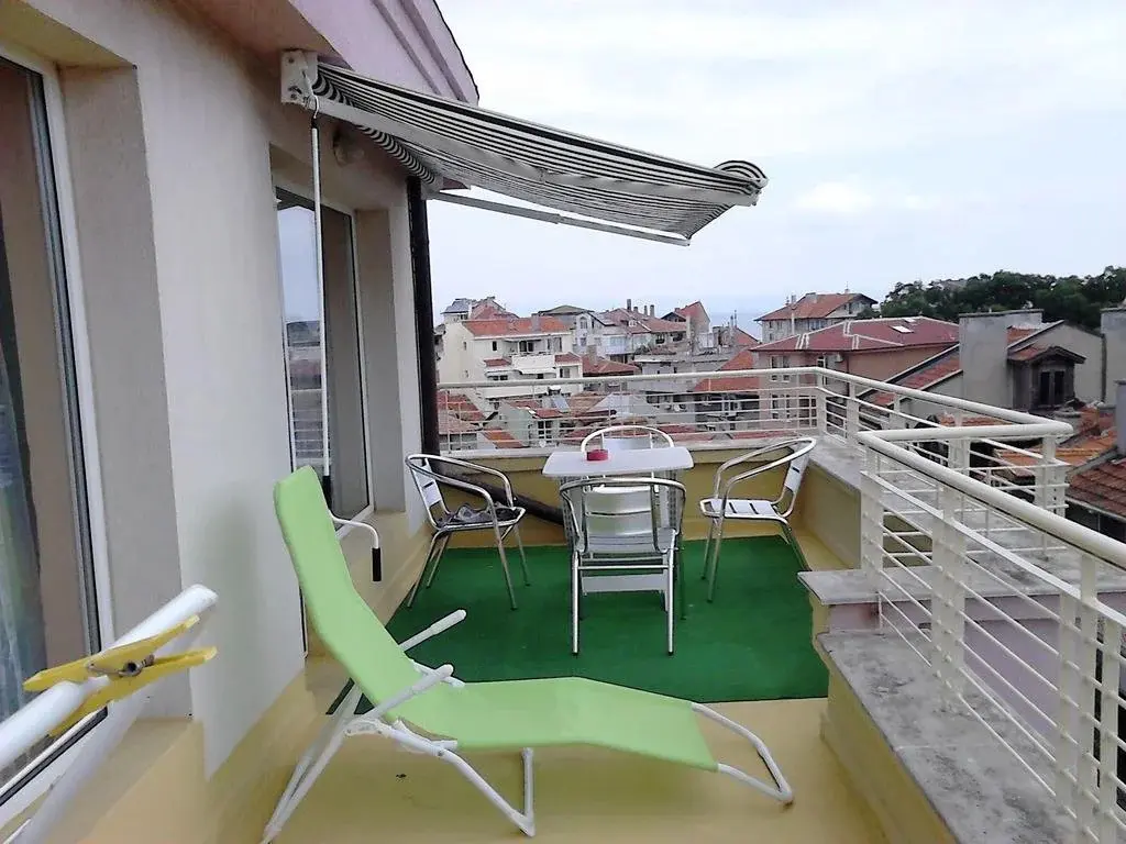 Поморие: Guest House Daniela