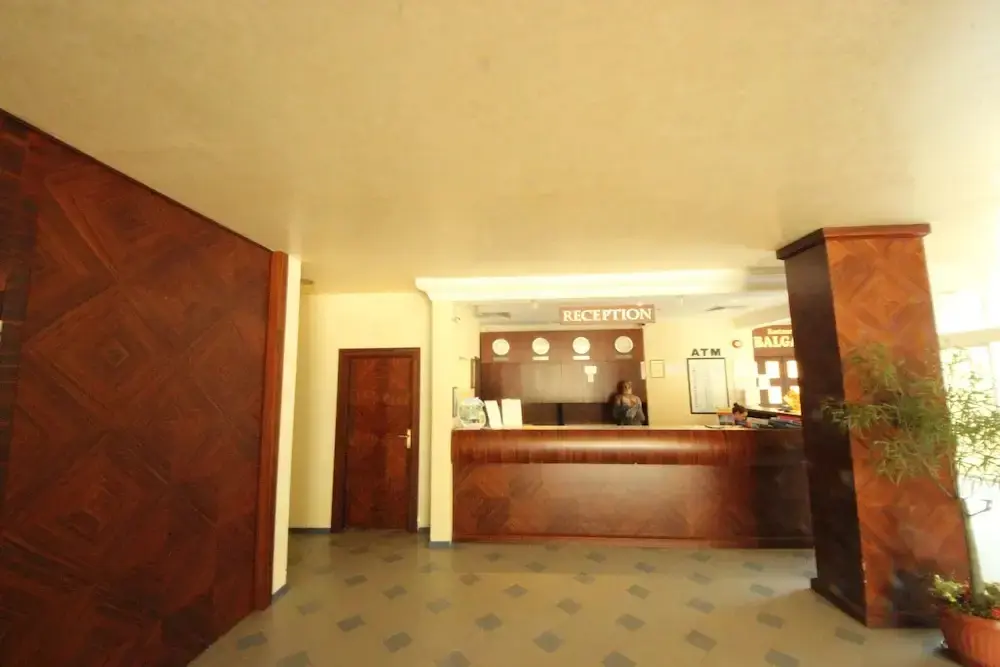 Солнечный берег: Menada Oasis Resort Apartments