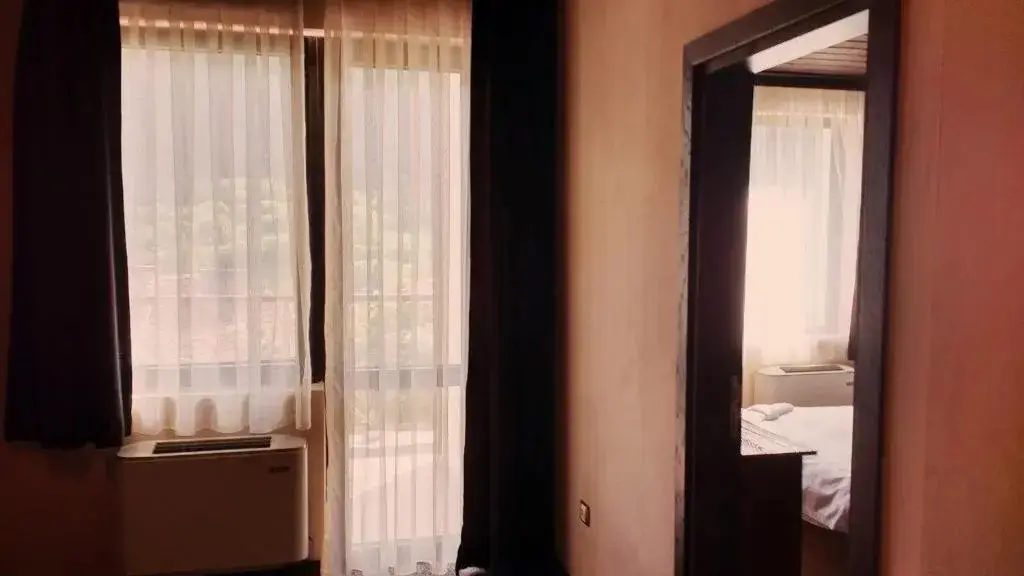 Девин: Family hotel Valchanovata Kashta