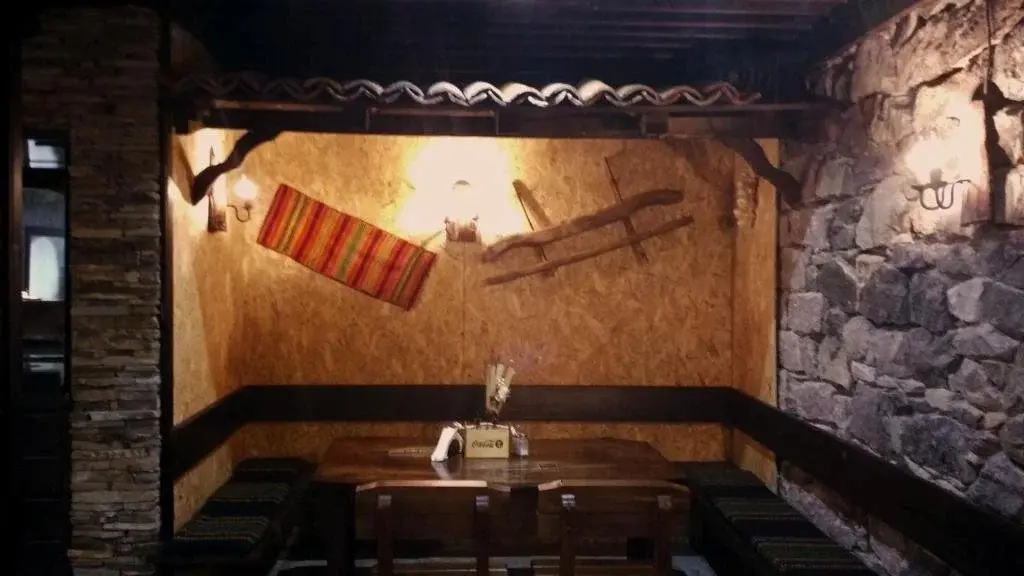Девин: Family hotel Valchanovata Kashta
