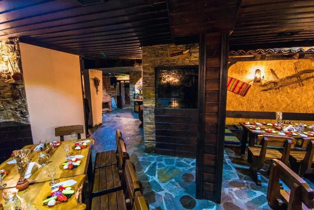 Девин: Family hotel Valchanovata Kashta