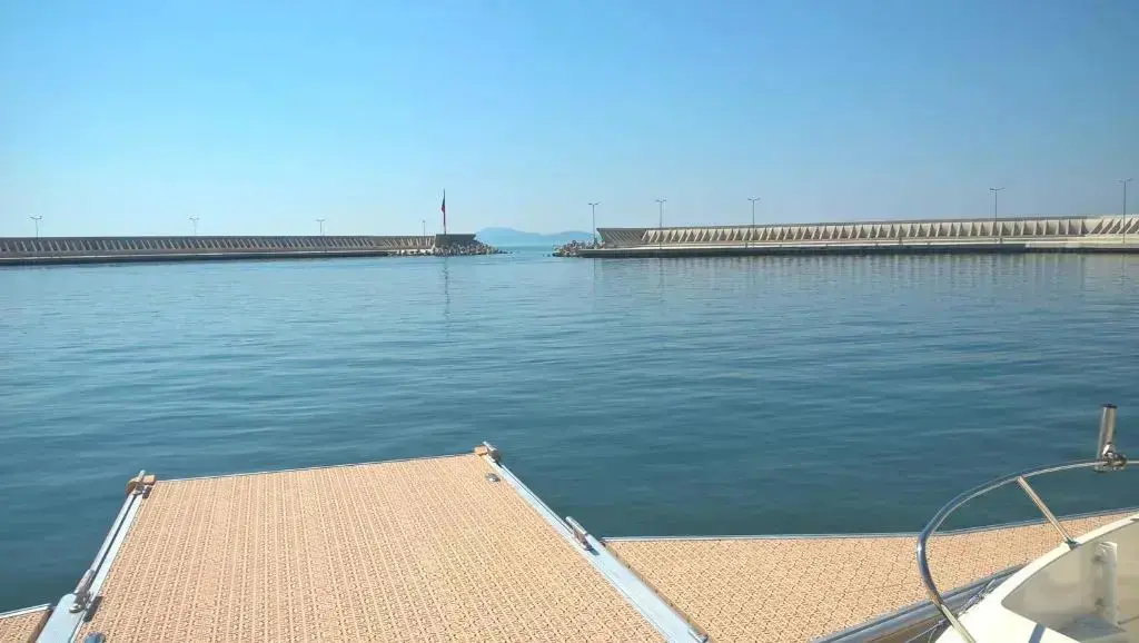 Бургас: Sarafovo Apartment Laguna