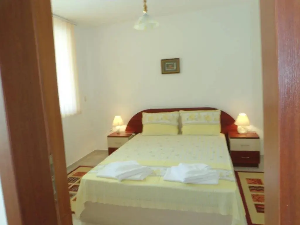 Кранево: Family Hotel Radka