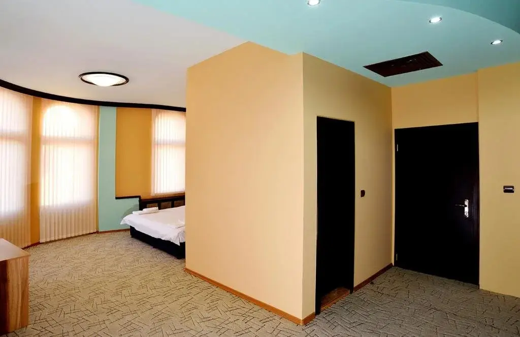 Плевен: Hotel Cascade