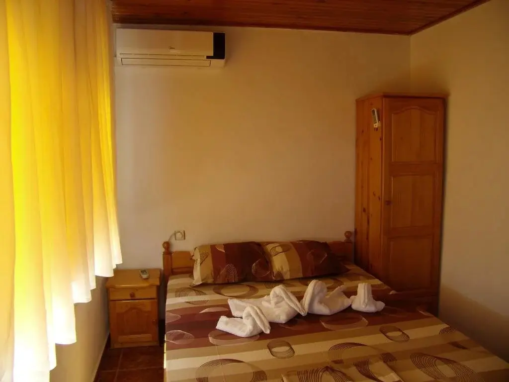 Лозенец: Guest House Kotva