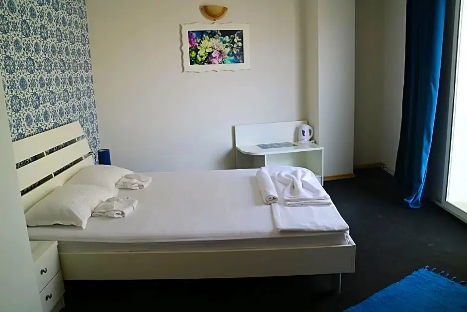 Царево: Family Hotel Four Seasons Tsarevo