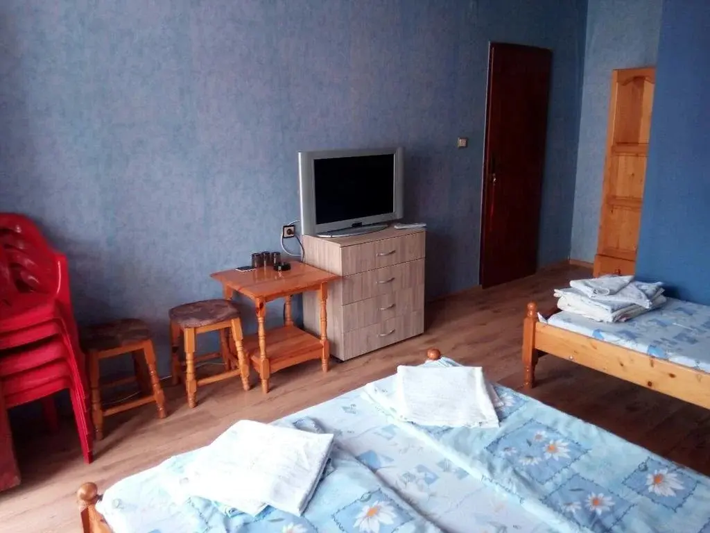 Китен: Guest House Urdoviza
