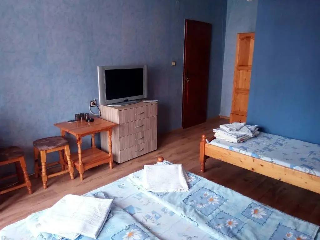 Китен: Guest House Urdoviza