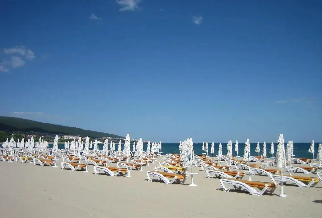 Солнечный берег: Seaside Apartment NLV