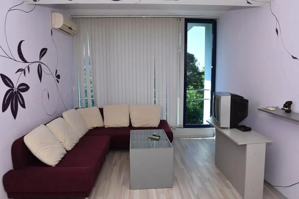 Варна: Family Hotel Avalon