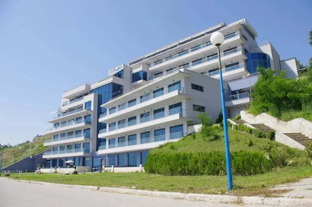 Обзор: Aurora apartments on the beach