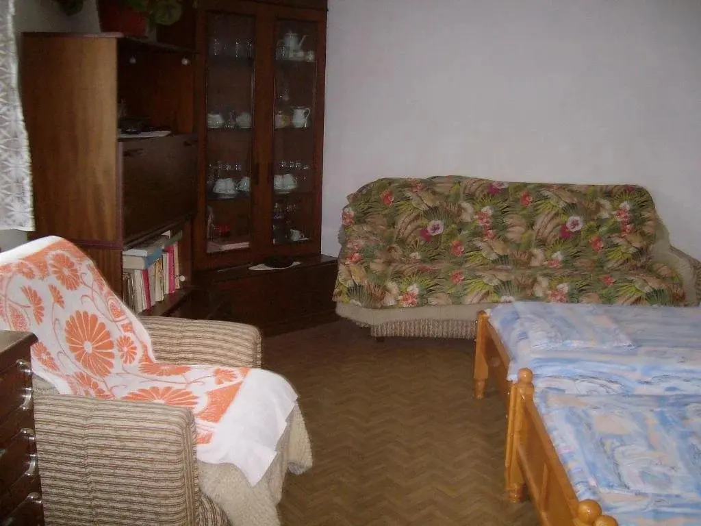 Бургас: Guest House Todorovi