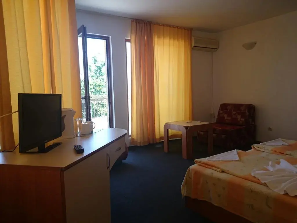 Приморско: Family Hotel Danailov