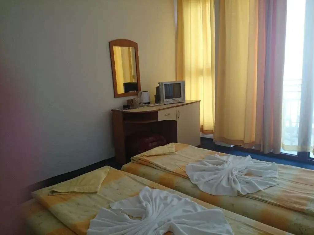 Приморско: Family Hotel Danailov