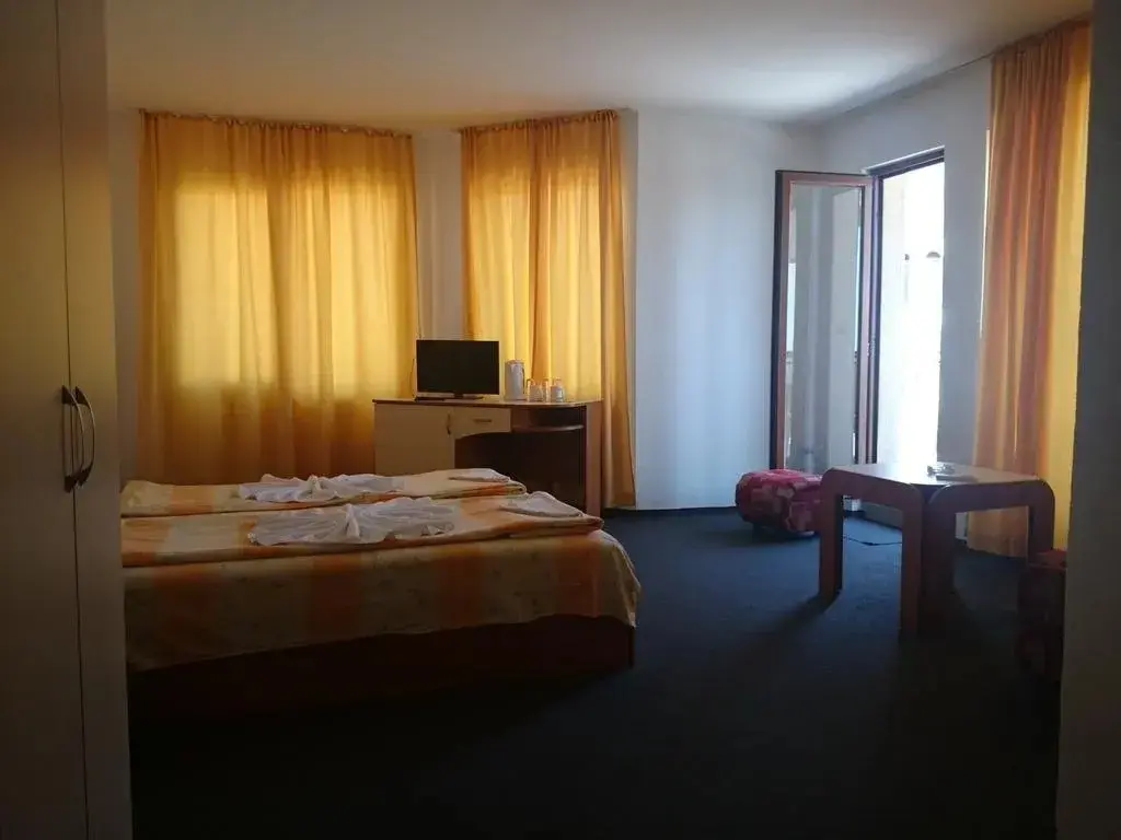 Приморско: Family Hotel Danailov