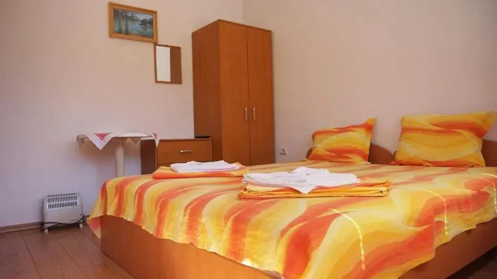 Троян: Pamir Guest House