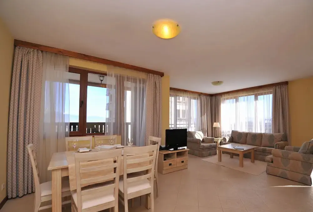 Разлог: Pirin Golf & Country Club Apartment Complex