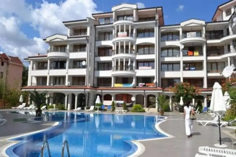 Несебр: Apartment in Chateau Del Marina Apart Complex
