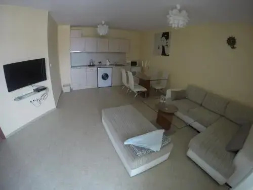 Солнечный берег: VP Apartment in Karolina Complex