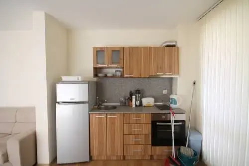 Солнечный берег: Apartment Arendoo in Flores Park