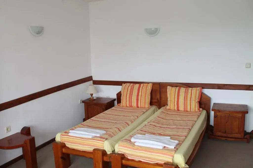 Приморско: Hotel M1