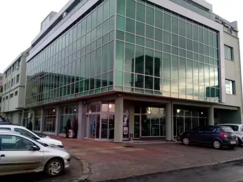 Office Center and Showroom — фото 1