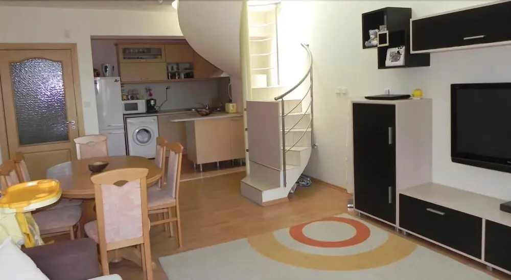 Варна: Maisonette Picadilly