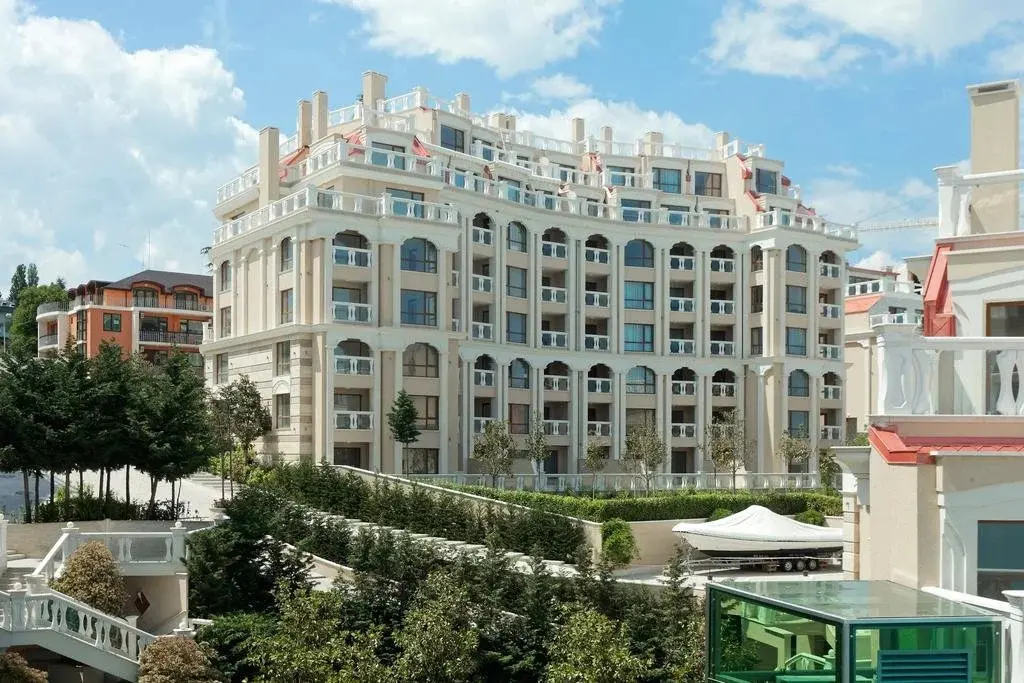 Варна: La Mer Apartcomplex