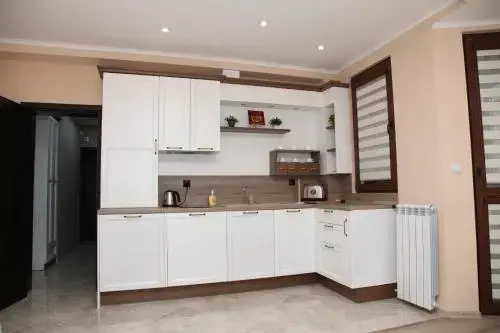 Добрич: Apartment Retro 8