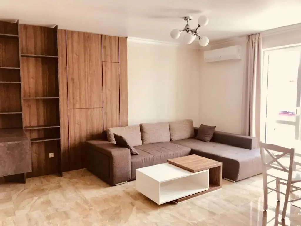 Поморие: Apartments in Atlantic