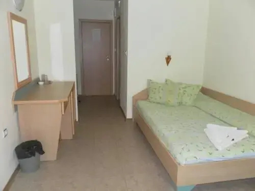 Солнечный берег: Hostel Gramada 2