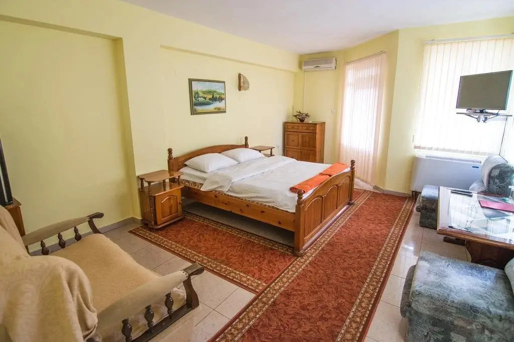 Димитровград: Family Hotel Victoria Gold