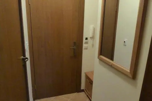 Разлог: Studio Nest