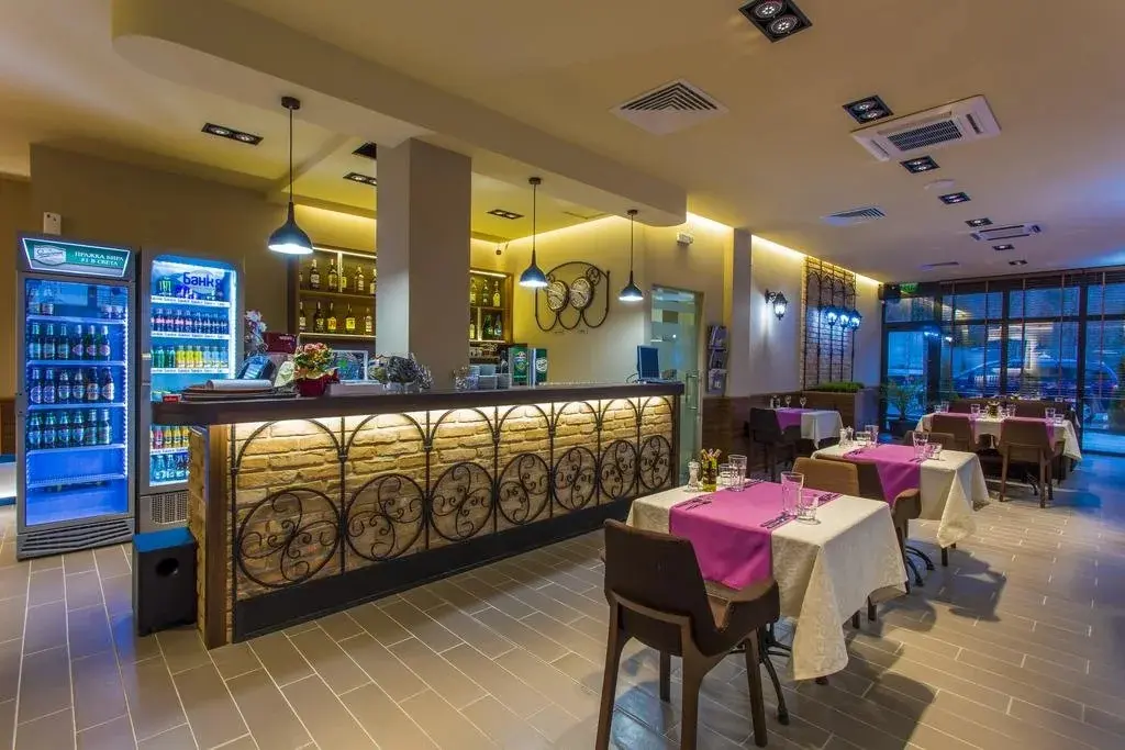 Мадара: Motel Provadia