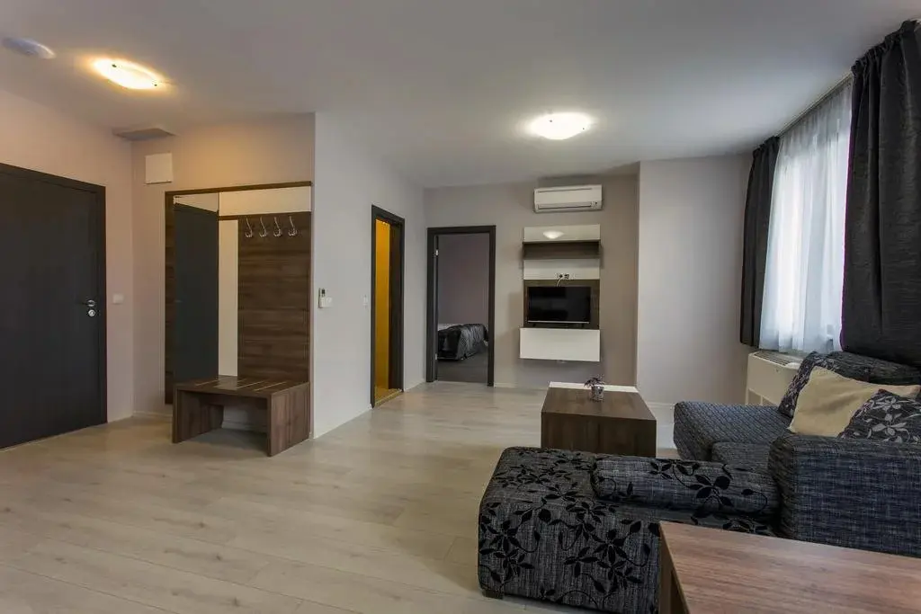 Мадара: Motel Provadia