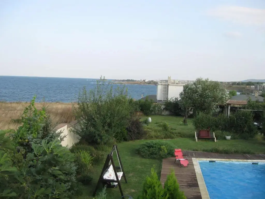 Лозенец: Villa Magnet