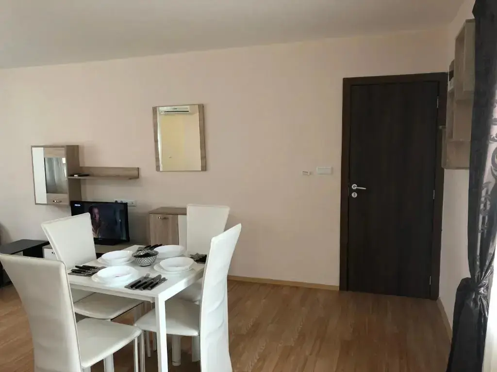 Поморие: Palace De Luxe - Apartments