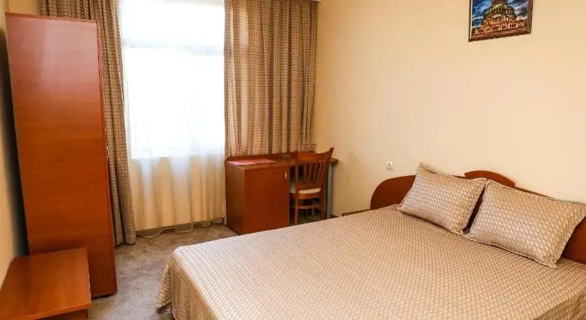 Карджали: Hotel Bulgaria