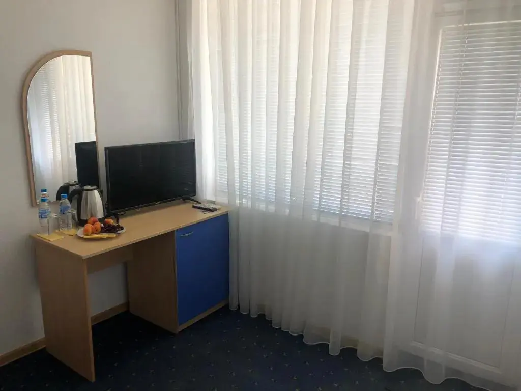 Китен: Guest House Rai